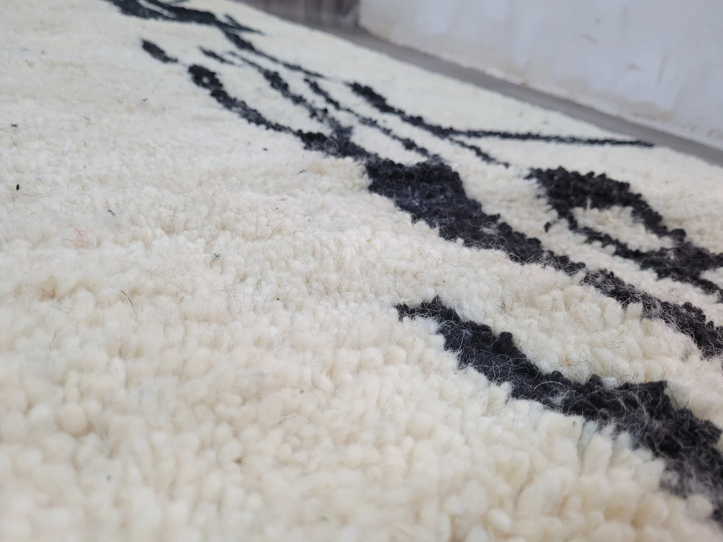 New Azilal Rug - White And Black