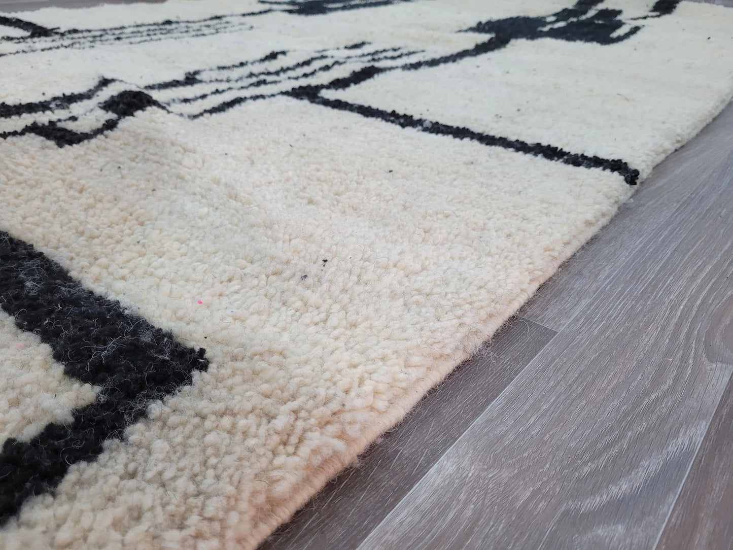 New Azilal Rug - White And Black