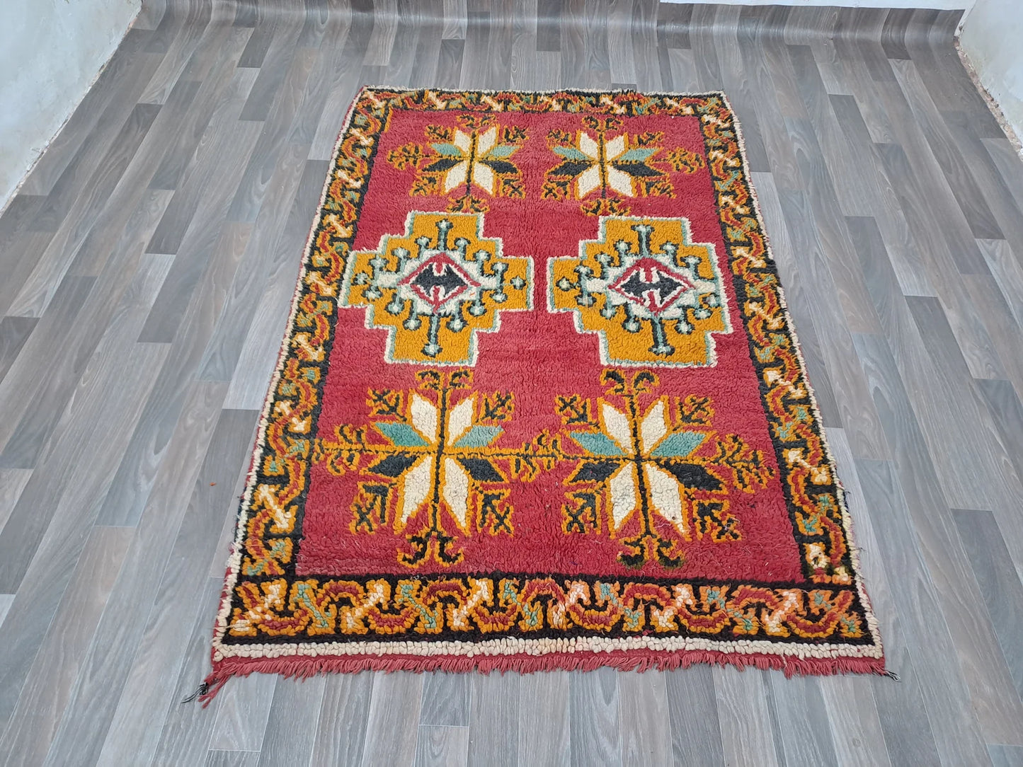 Red Wool Beni Ouarain Style