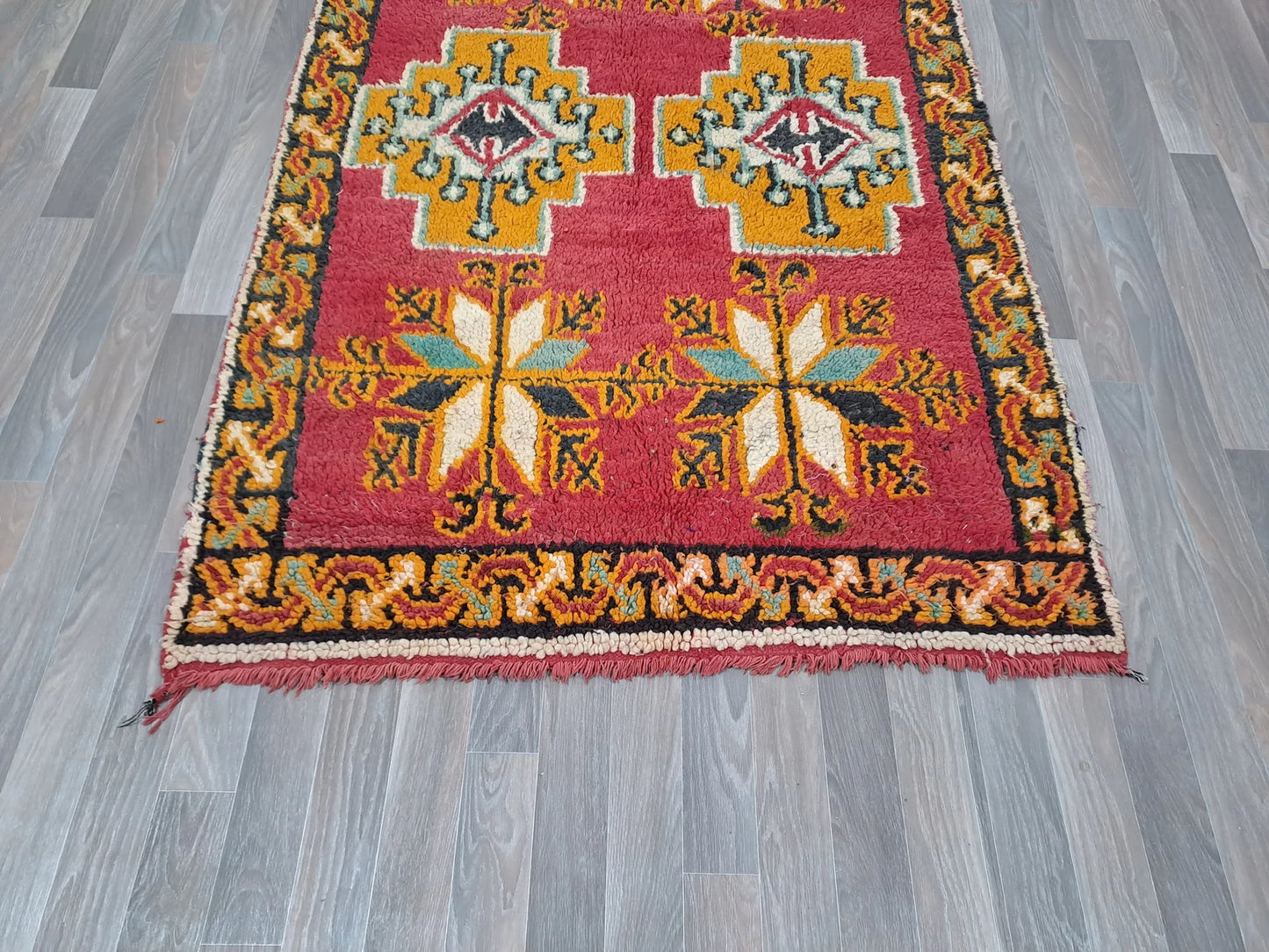 Red Wool Beni Ouarain Style