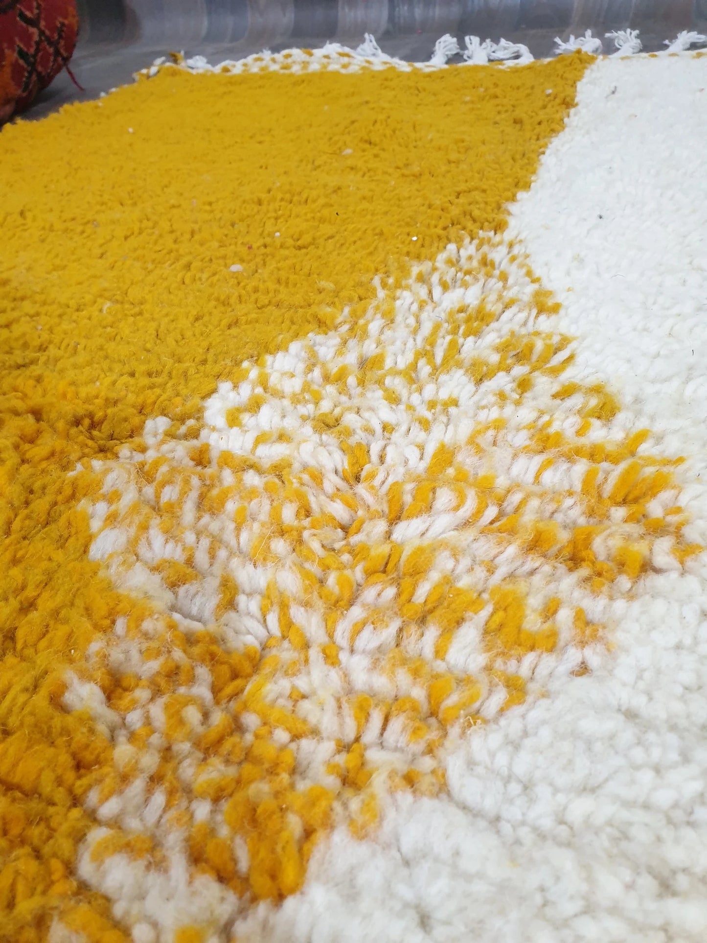New Beni Ouarain Rug –White And Yellow