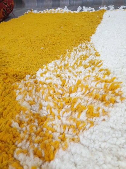New Beni Ouarain Rug –White And Yellow